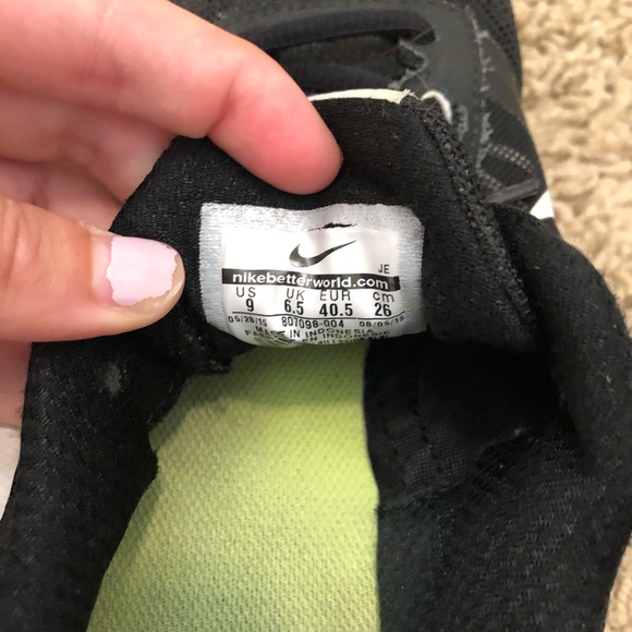 Black Nike Sneakers - Picture 4 of 4